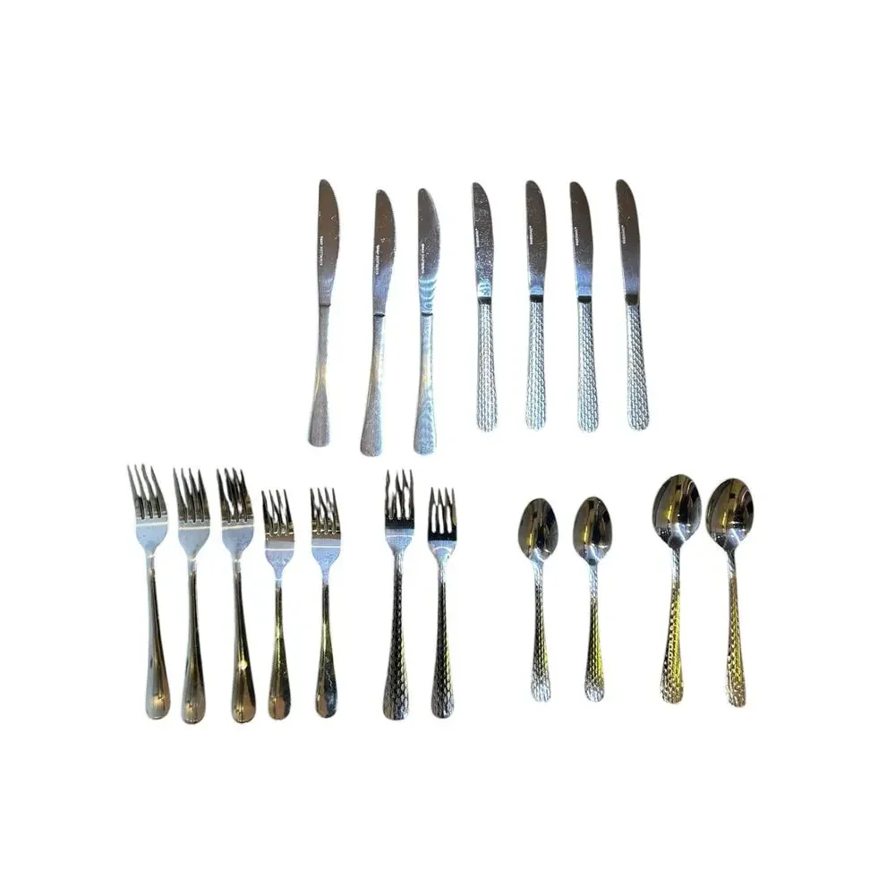 Mixed Lot of 18 Stainless Steel Silverware – Farberware + Unbranded